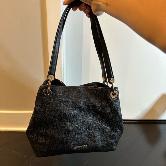 MICHAEL Michael Kors Raven Large Leather Shoulder Bag, Black/Gold - Picture 3 of 10